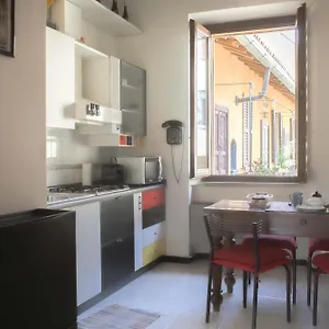 Bnbutler - Navigli - Vicolo Lavandai Apartment